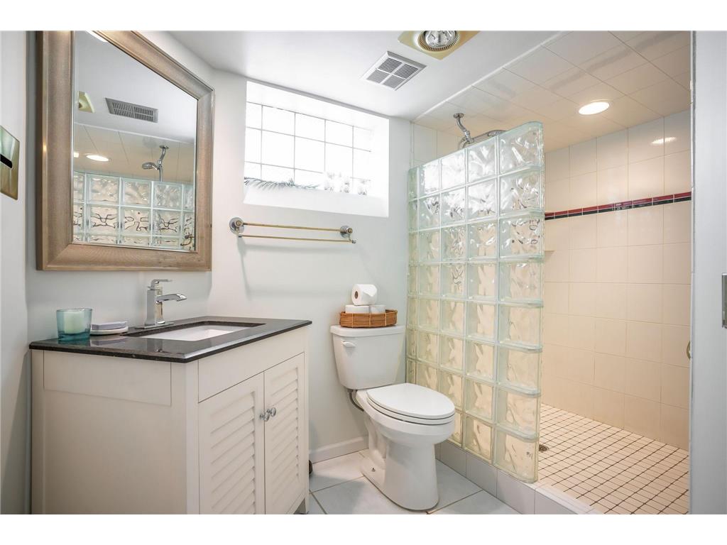 5348 15th Avenue S Minneapolis MN 55417 7066106 image37