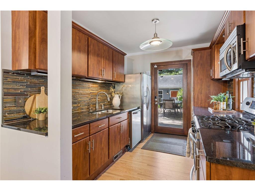 5348 Abbott Avenue S Minneapolis MN 55410 7067027 image17