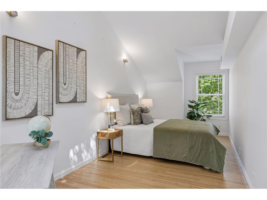 5348 Abbott Avenue S Minneapolis MN 55410 7067027 image30