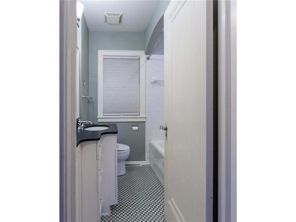 5348 Drew Avenue S Minneapolis MN 55410 7011158 image16