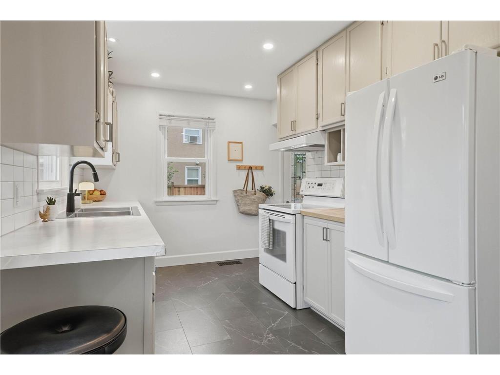5348 Morgan Avenue N Brooklyn Center MN 55430 7087760 image14