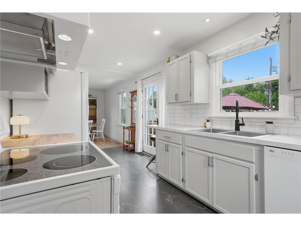 5348 Morgan Avenue N Brooklyn Center MN 55430 7087760 image15