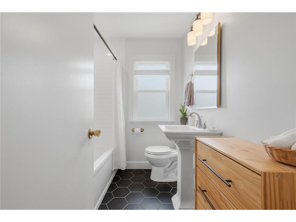 5348 Morgan Avenue N Brooklyn Center MN 55430 7087760 image27