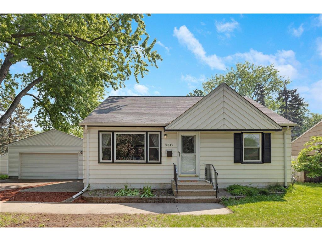 5349 Horizon Drive NE Fridley MN 55421 6498676 image1