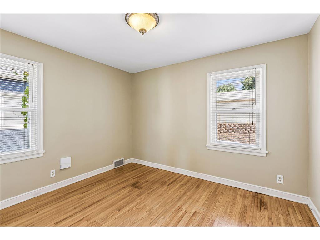 5349 Park Avenue Minneapolis MN 55417 7060362 image30
