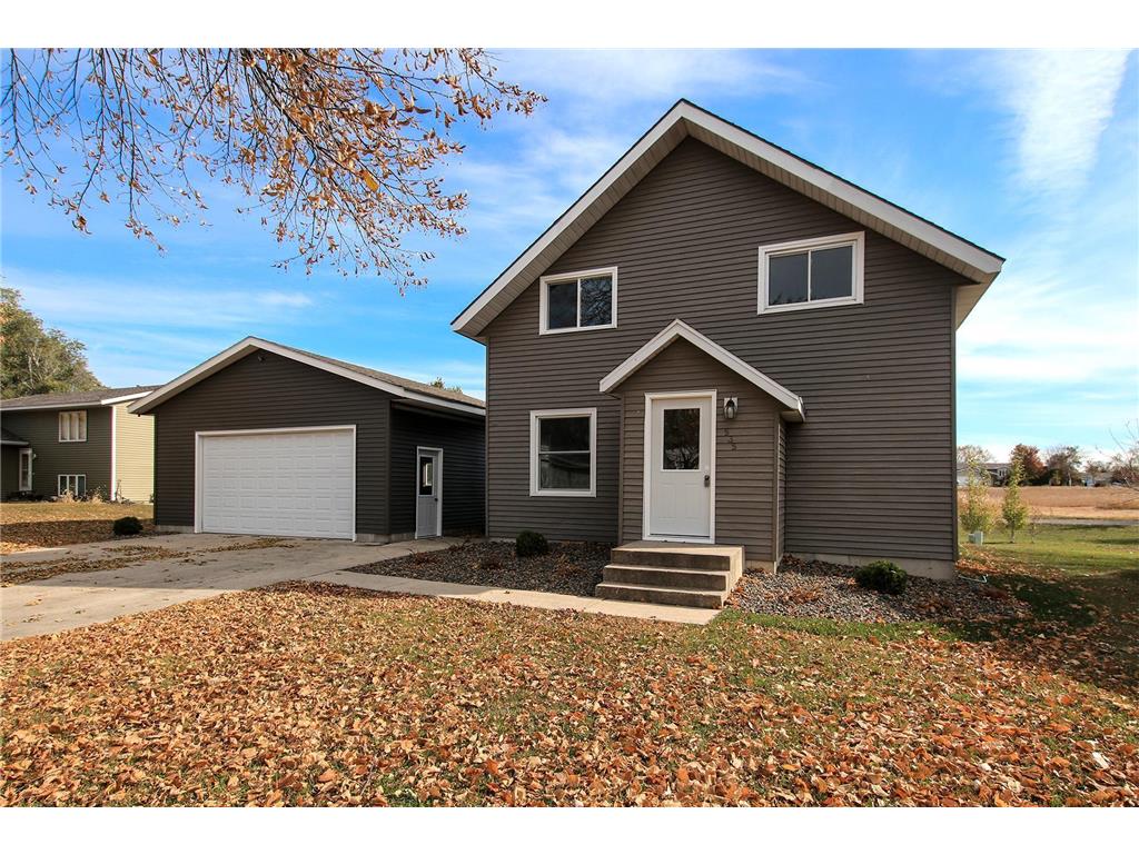 535 California Street NW, Hutchinson, MN, 55350 MLS 6268154 Edina