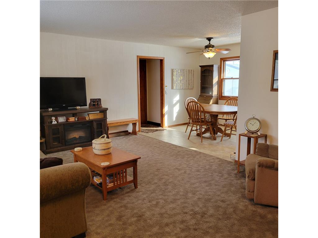 535 E Highland Park Drive NE Hutchinson MN 55350 7020183 image9