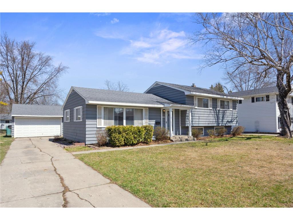 535 Lyndale Avenue SW Hutchinson MN 55350 6698421 image1