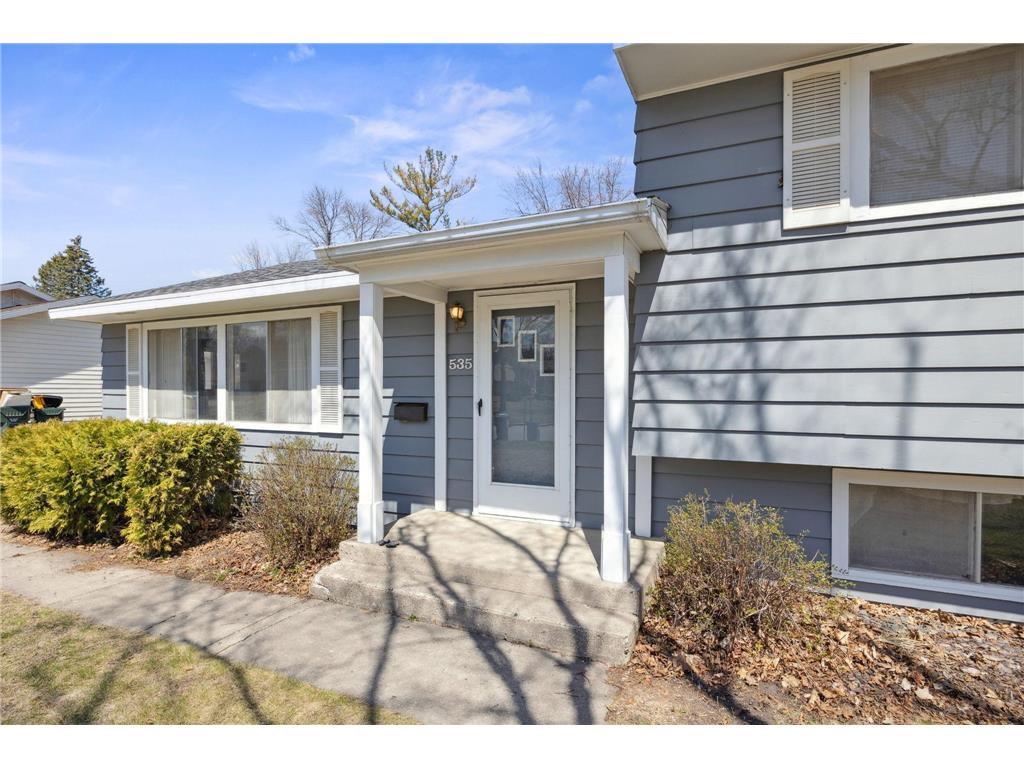 535 Lyndale Avenue SW Hutchinson MN 55350 6698421 image2