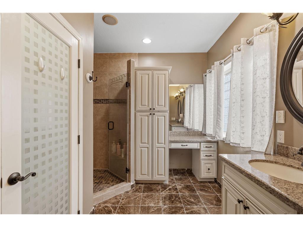 535 Majestic Oaks Court Eagan MN 55123 7047677 image23