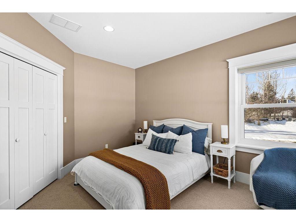 535 Marshall Street Duluth MN 55803 7035504 image29