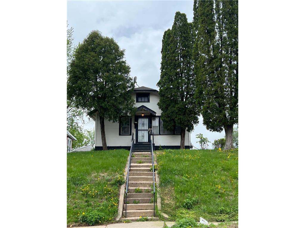 535 Queen Avenue N Minneapolis MN 55405 6370553 image1