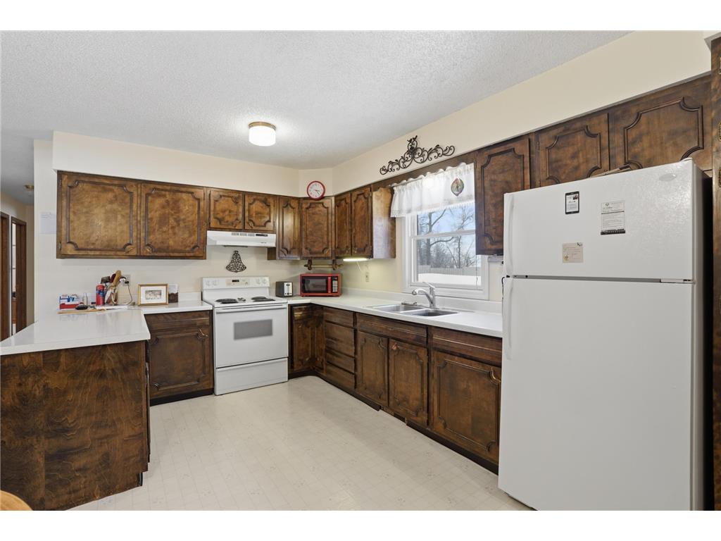 535 W Bend Lane Alvarado MN 56710 7037099 image7