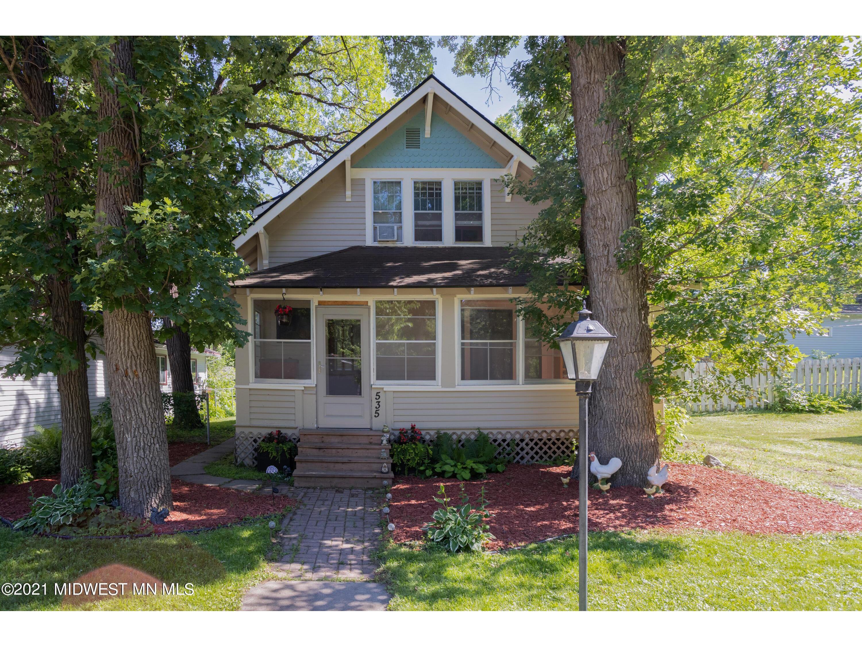 535 W Laurel Street, Fergus Falls, MN, 56537 MLS 7134412 Edina Realty