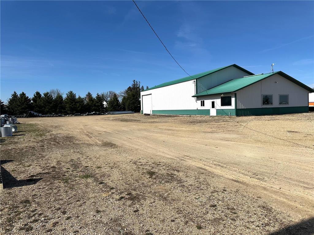 525 W Main Le Roy MN 55961 7056659 image33