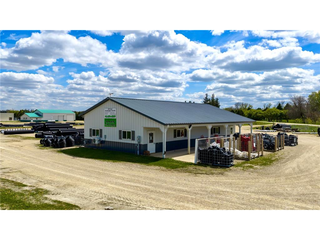 535 W Main Street Le Roy MN 55951 7068329 image10