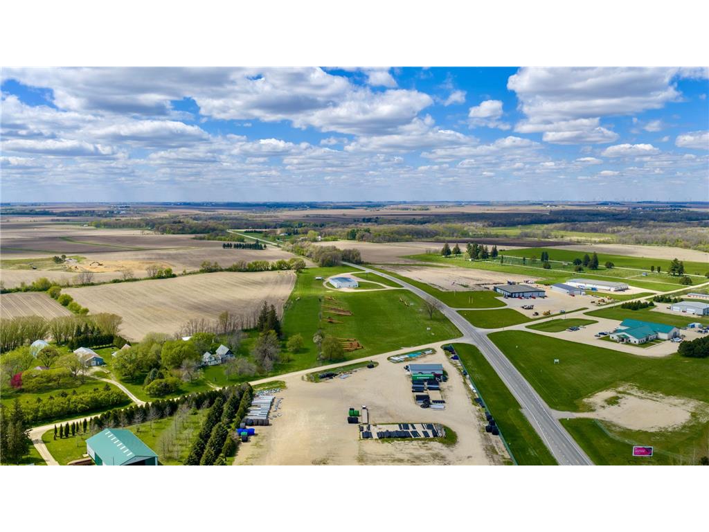 535 W Main Street Le Roy MN 55951 7068329 image8