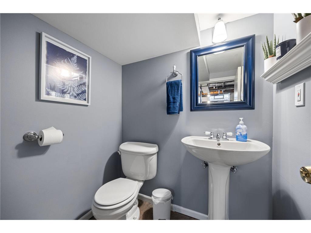 5352 Knox Avenue S Minneapolis MN 55419 7037811 image25