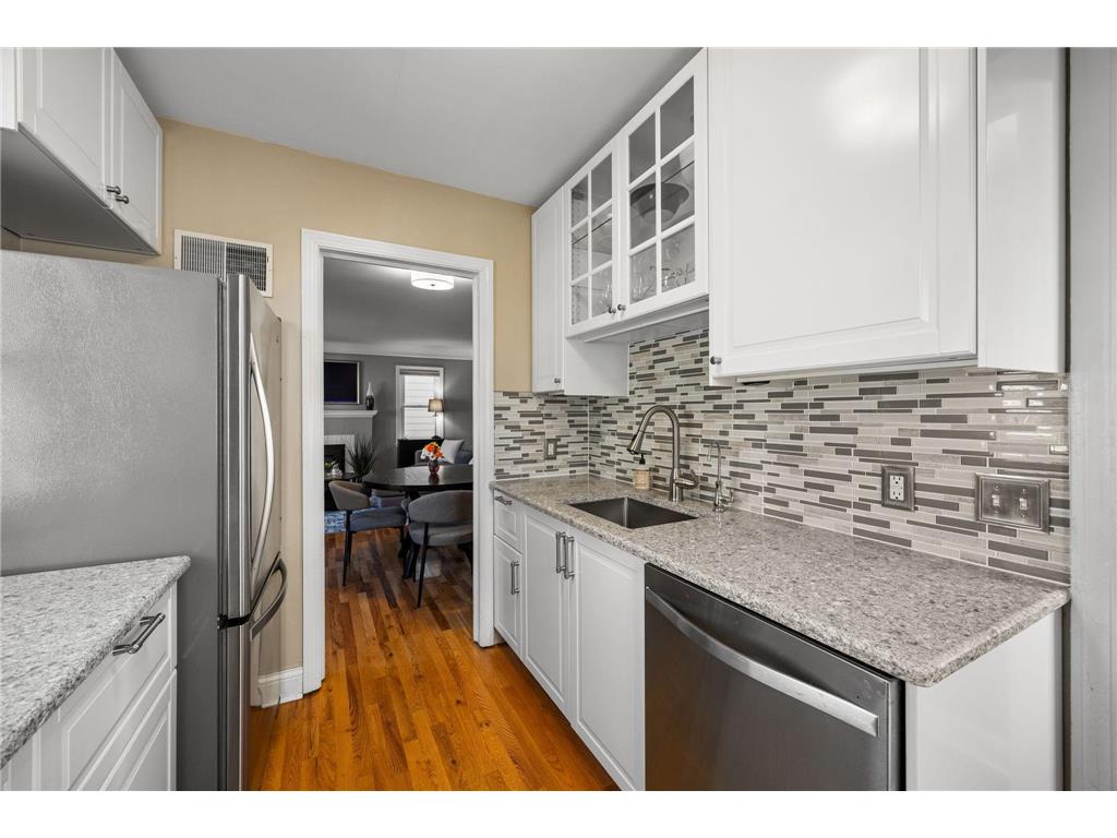 5352 Knox Avenue S Minneapolis MN 55419 7037811 image48