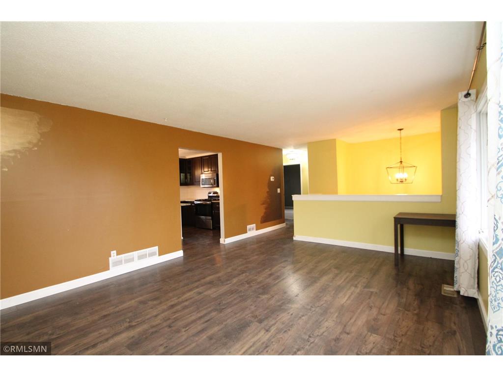 5352 W Hidden Valley Drive Savage MN 55378 7049307 image4