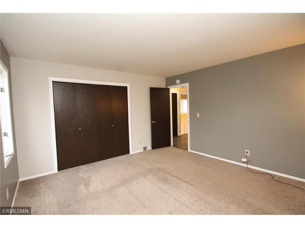 5352 W Hidden Valley Drive Savage MN 55378 7049307 image9