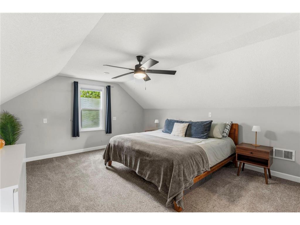 5353 40th Avenue S Minneapolis MN 55417 7064380 image16