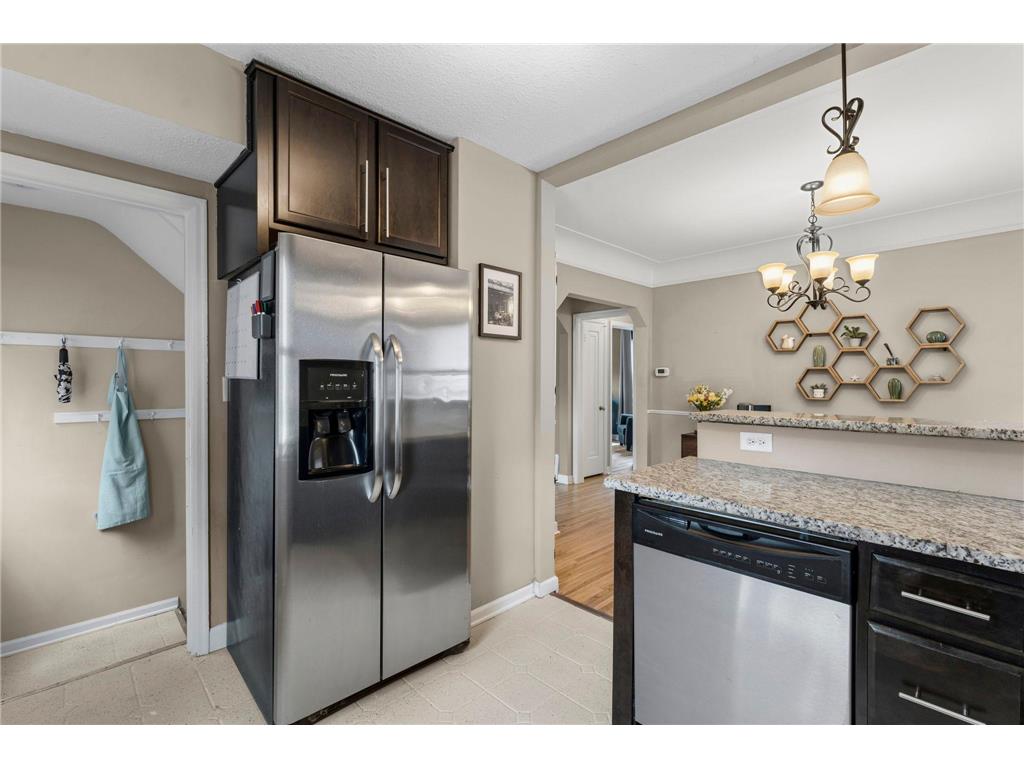 5353 40th Avenue S Minneapolis MN 55417 7064380 image9