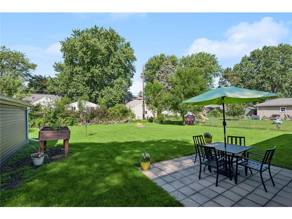 5358 Altura Road NE Fridley MN 55421 7105559 image37
