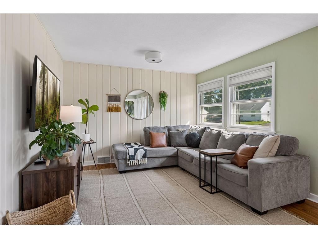 5358 Altura Road NE Fridley MN 55421 7105559 image7