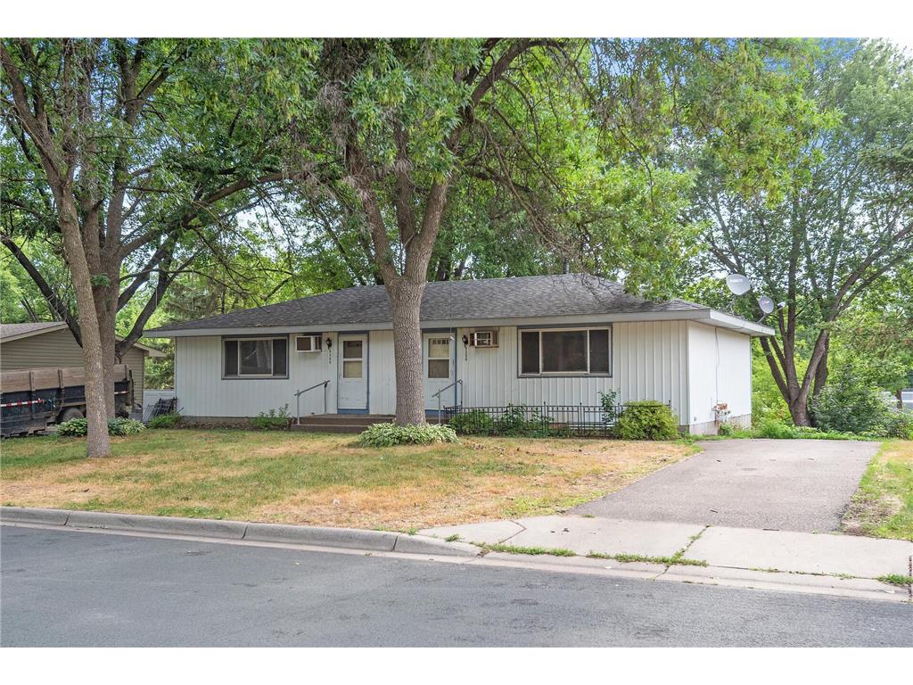 5358 Raymond Avenue Mounds View MN 55112 6490001 image1