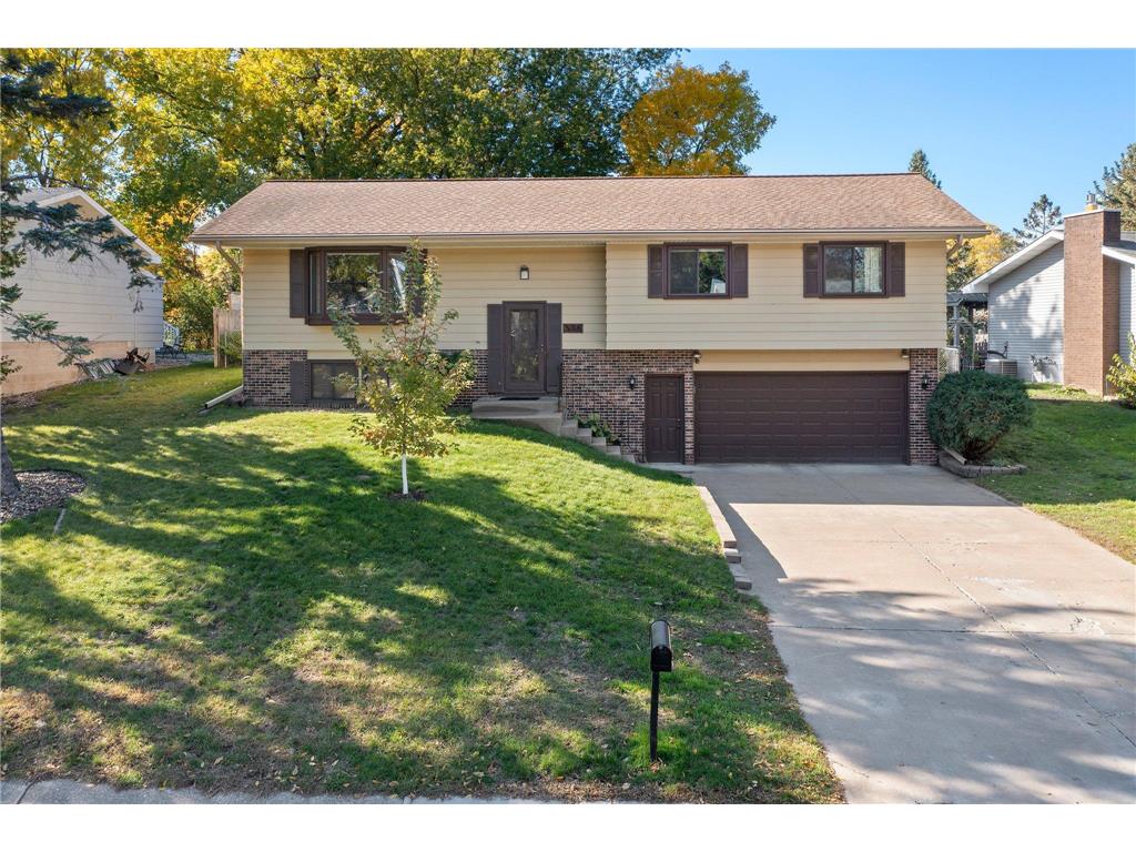 536 10th Avenue SW, New Brighton, MN, 55112 MLS 6350881 Edina Realty