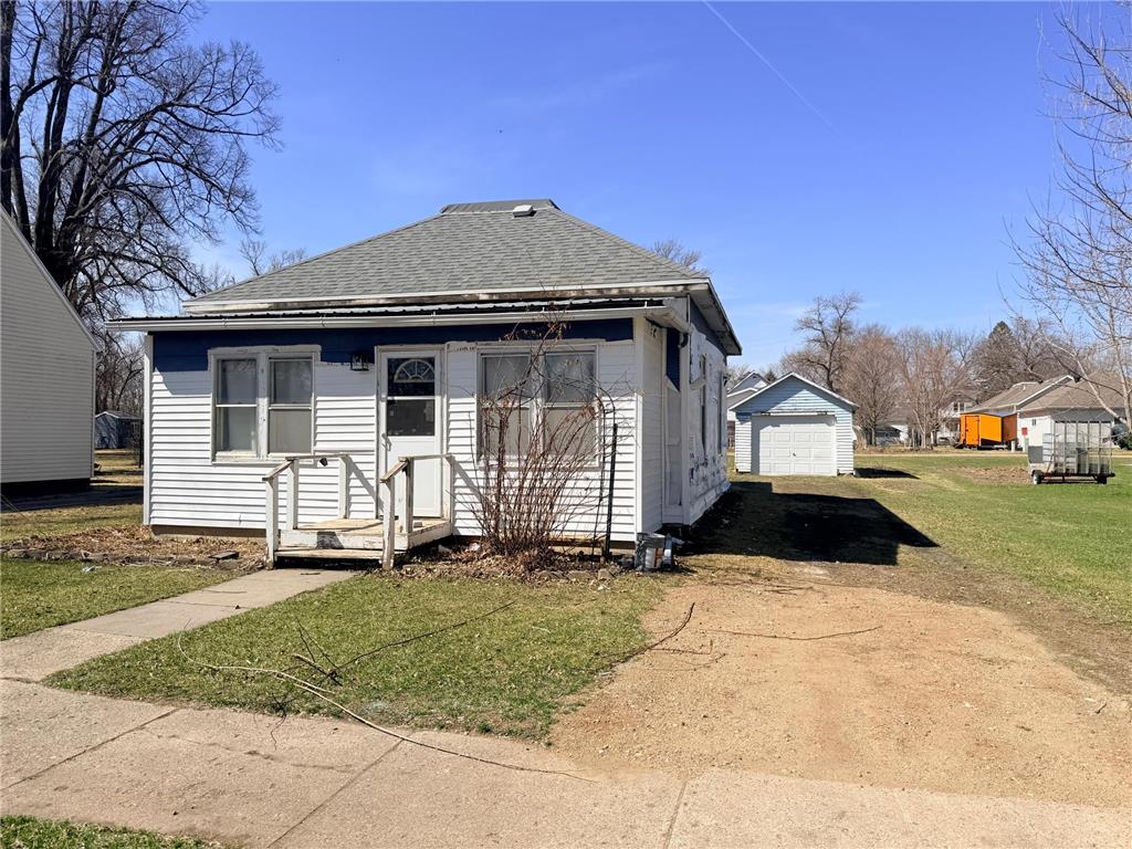 536 Cedar Avenue Westbrook MN 56183 7023599 image2