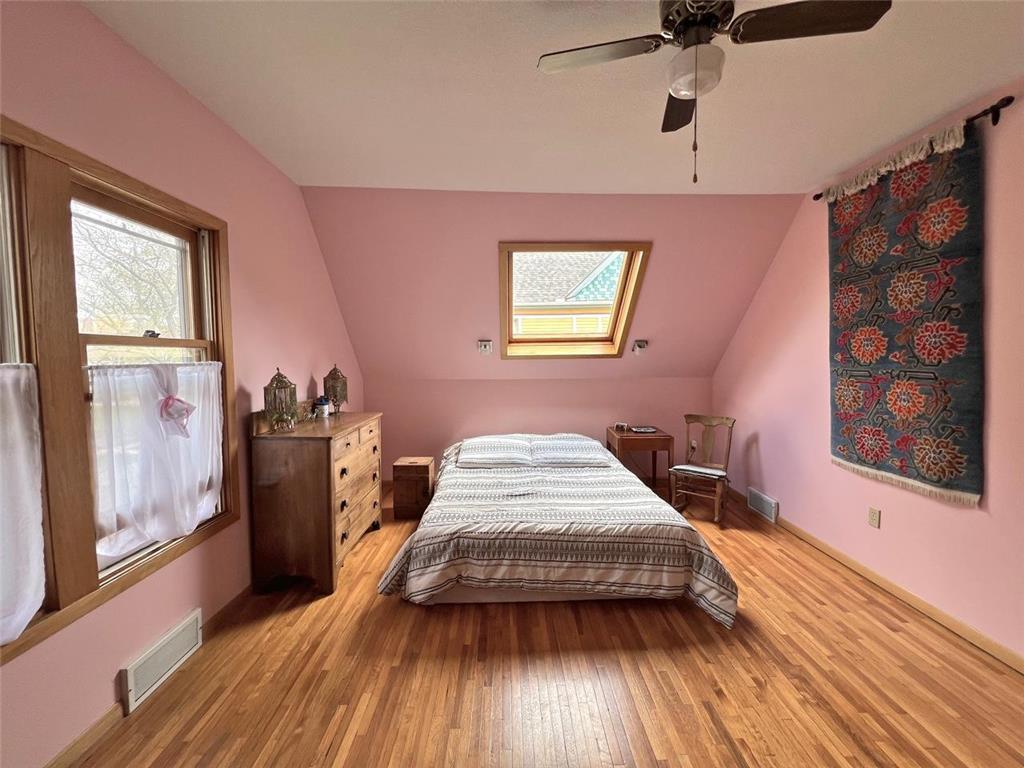 536 Dayton Avenue Saint Paul MN 55102 7025582 image10