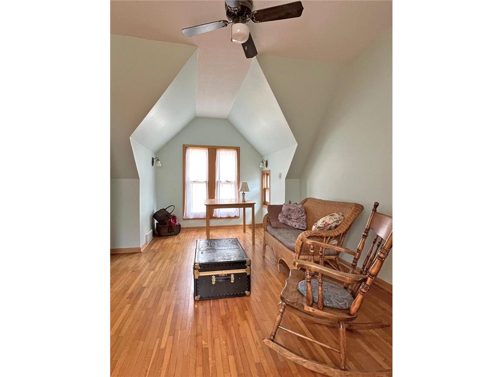 536 Dayton Avenue Saint Paul MN 55102 7025582 image17