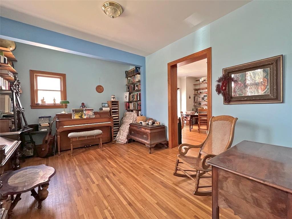536 Dayton Avenue Saint Paul MN 55102 7025582 image2