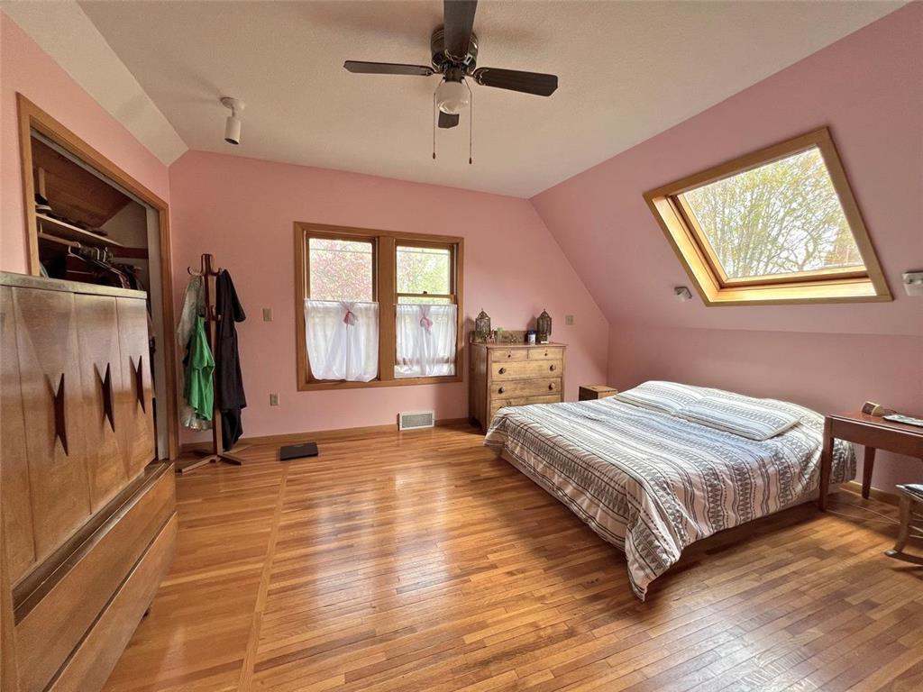 536 Dayton Avenue Saint Paul MN 55102 7025582 image9