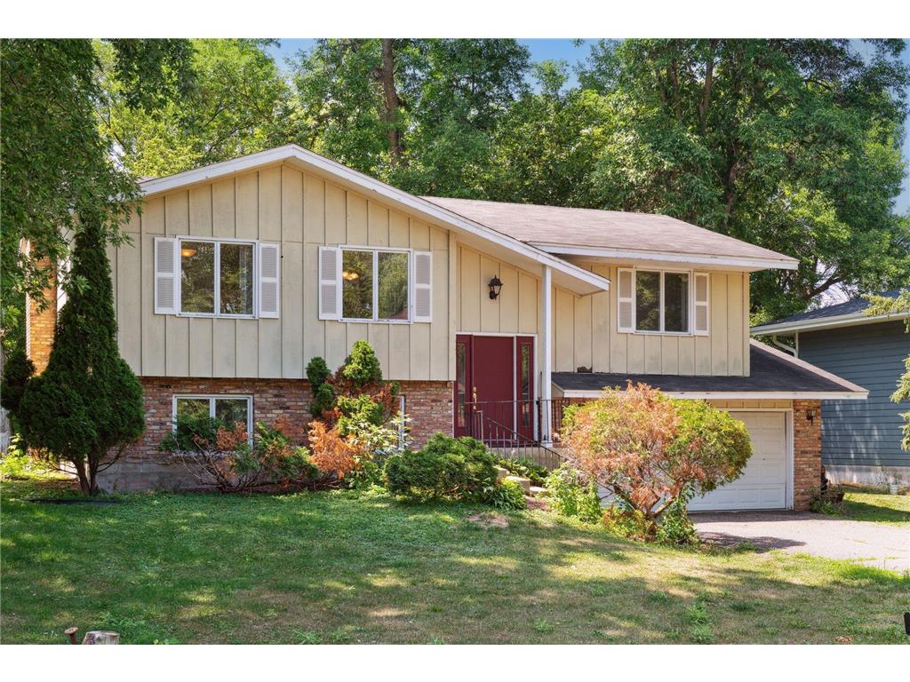 536 Division Street, Excelsior, MN 55331 MLS 6410952 Edina Realty