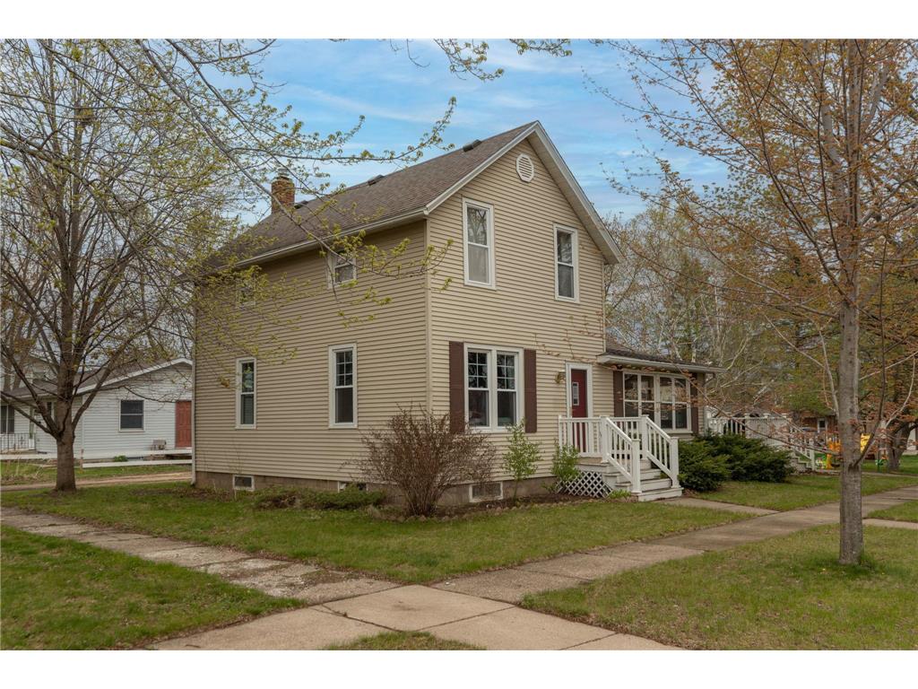 536 Gambia Avenue Wabasha MN 55981 6365716 image1