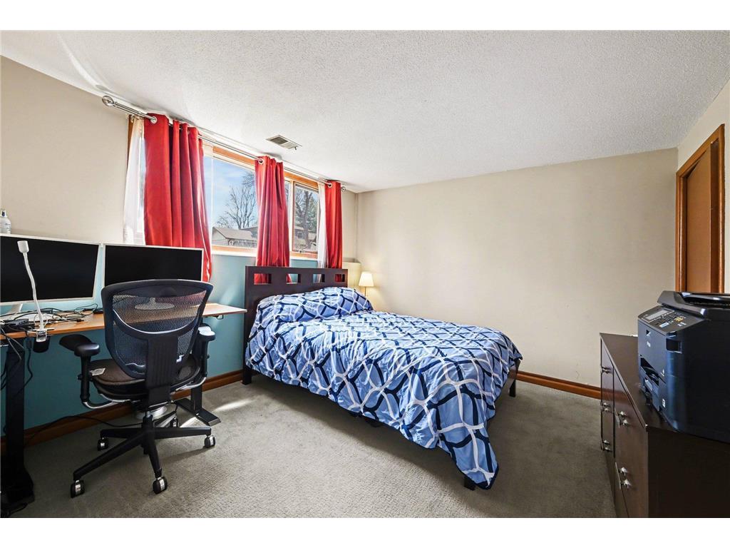 536 Riviera Drive New Brighton MN 55112 7039597 image17