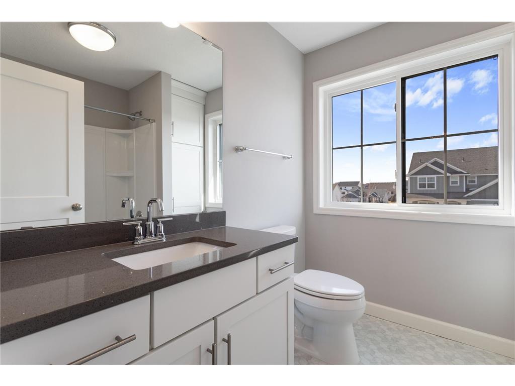 5366 Pine Island Road Woodbury MN 55129 7029988 image23