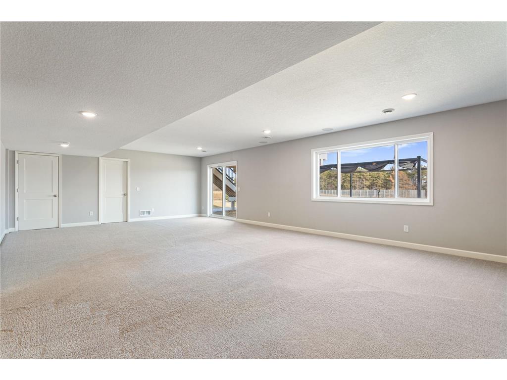 5366 Pine Island Road Woodbury MN 55129 7029988 image34