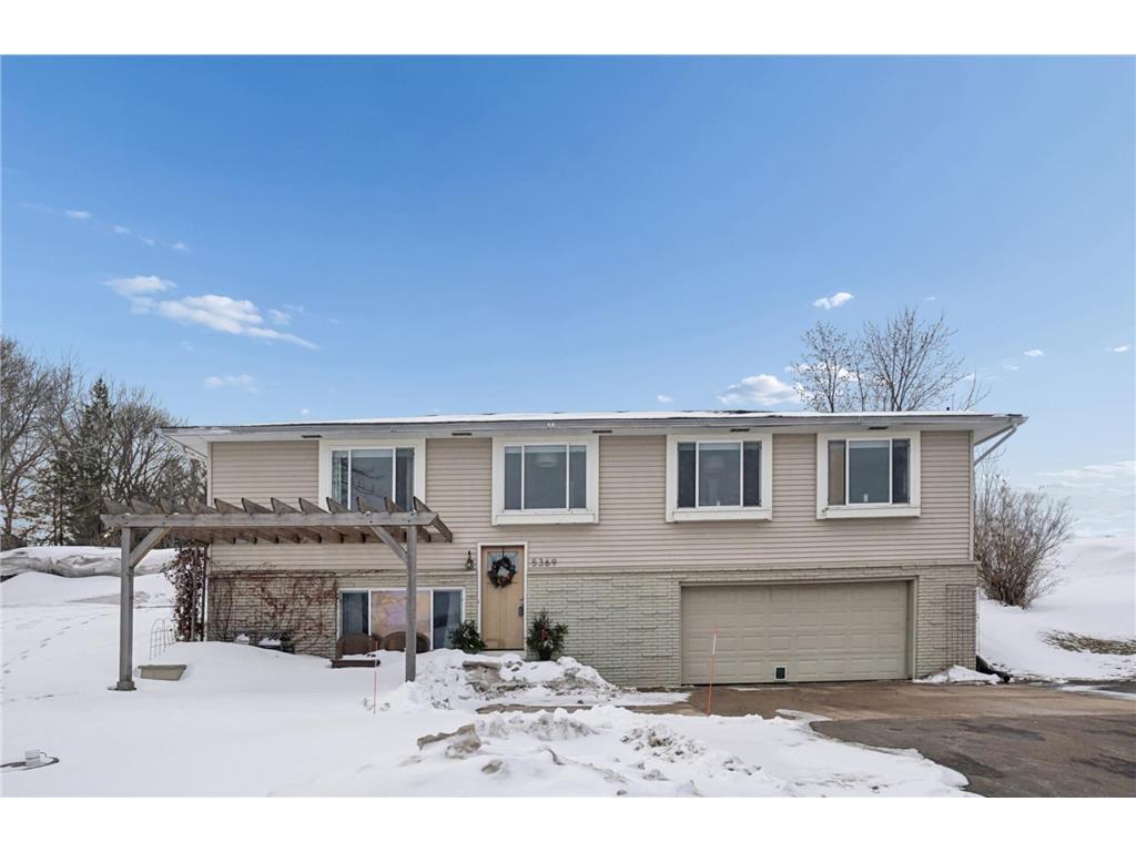 5369 County Road 6 SW Howard Lake MN 55349 - Howard 7013671 image1