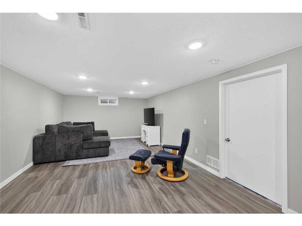 537 17th Street NW Rochester MN 55901 7065034 image29