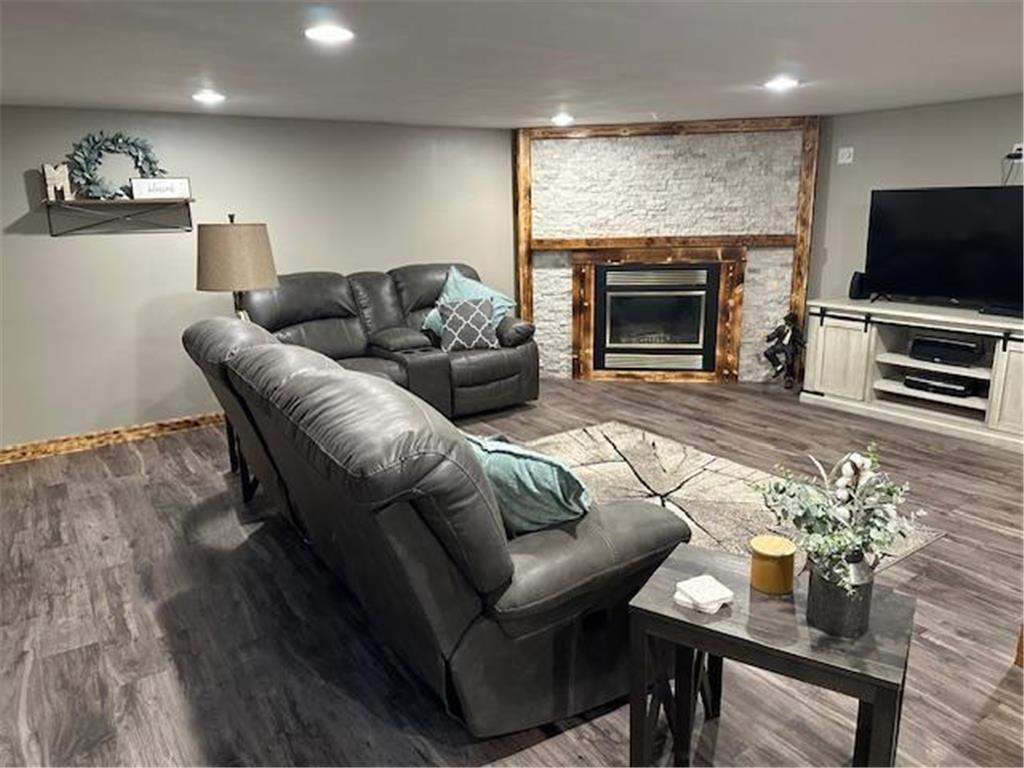 537 Cedar Avenue Westbrook MN 56183 6813716 image18