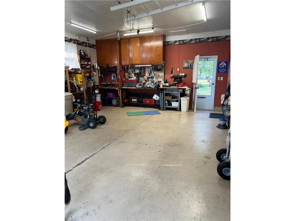 537 E Ronning Avenue Appleton MN 56208 6785885 image38