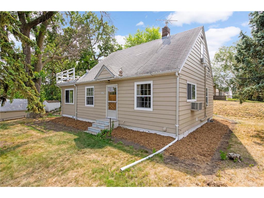 537 Hazelwood Street Saint Paul MN 55106 6400219 image1