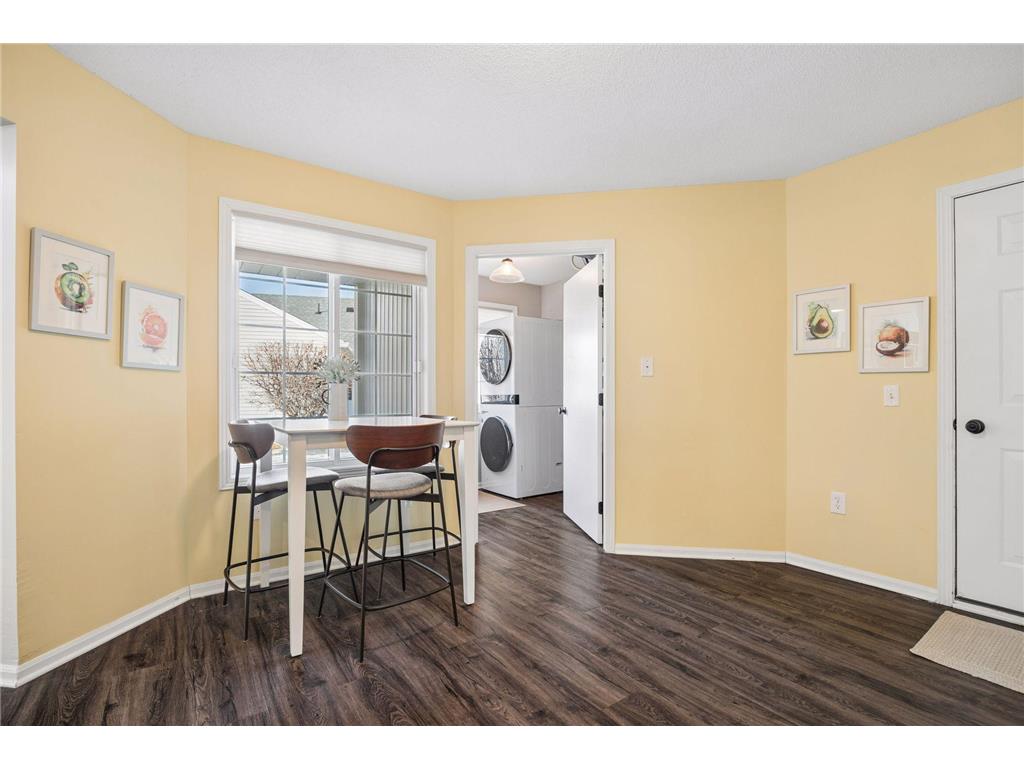 537 Markgrafs Lake Alcove Woodbury MN 55129 7029886 image18