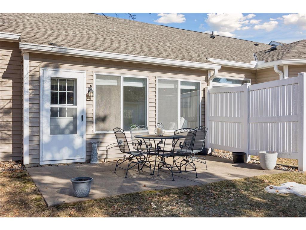 537 Markgrafs Lake Alcove Woodbury MN 55129 7029886 image36