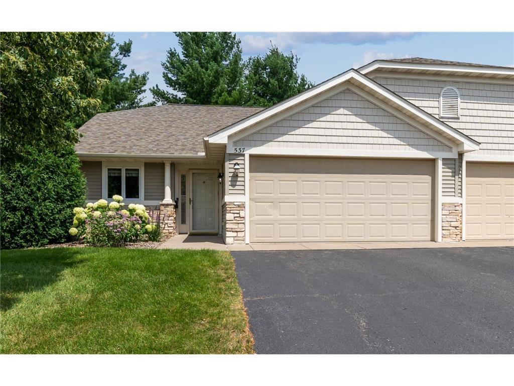 537 Williamsburg Place New Richmond WI 54017 6759951 image1