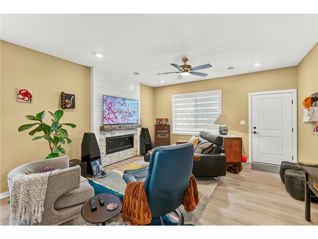 5370 Harvest Lake Drive NW Rochester MN 55901 7111797 image3